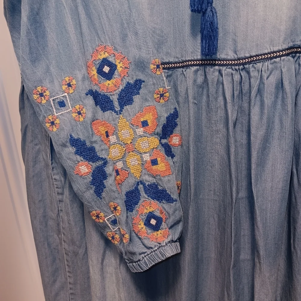 Given Kale Women's Dress XL Balloon Sleeves Embroidered Boho Tassel Flirty - Picture 6 of 8